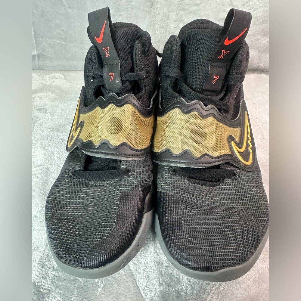 Nike KD Trey 5 X Basketball Shoes Black Metallic Gold Mens Size 13 - Picture 5 of 10